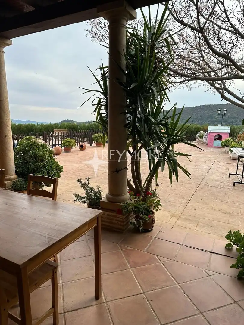 Terraza de Finca rústica en venta en La Puebla de los Infantes con Aire acondicionado, Calefacción y Jardín privado