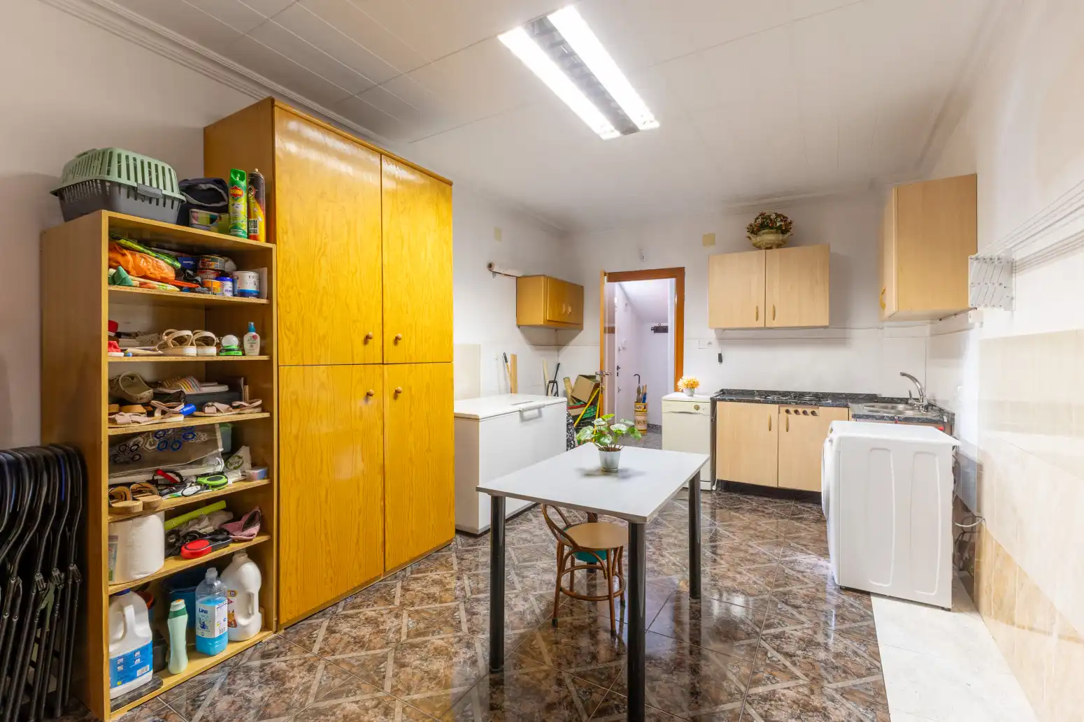Cuina de Casa o xalet en venda en Viver amb Terrassa i Moblat