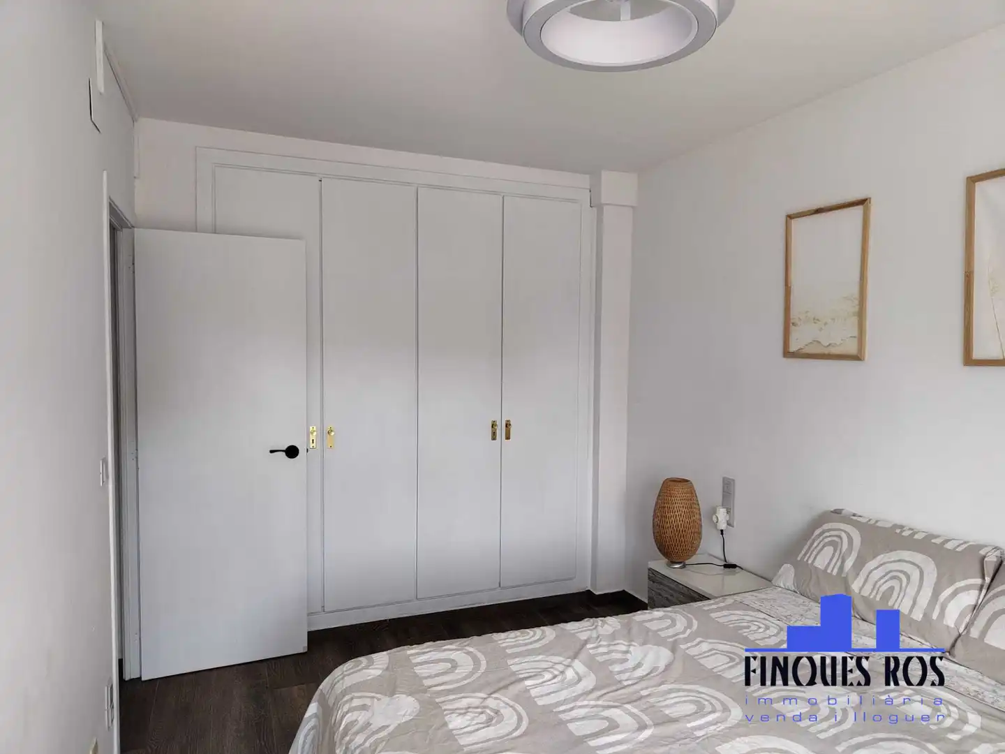 Habitación de Piso en venta en Vinaròs con Aire acondicionado, Calefacción y Terraza