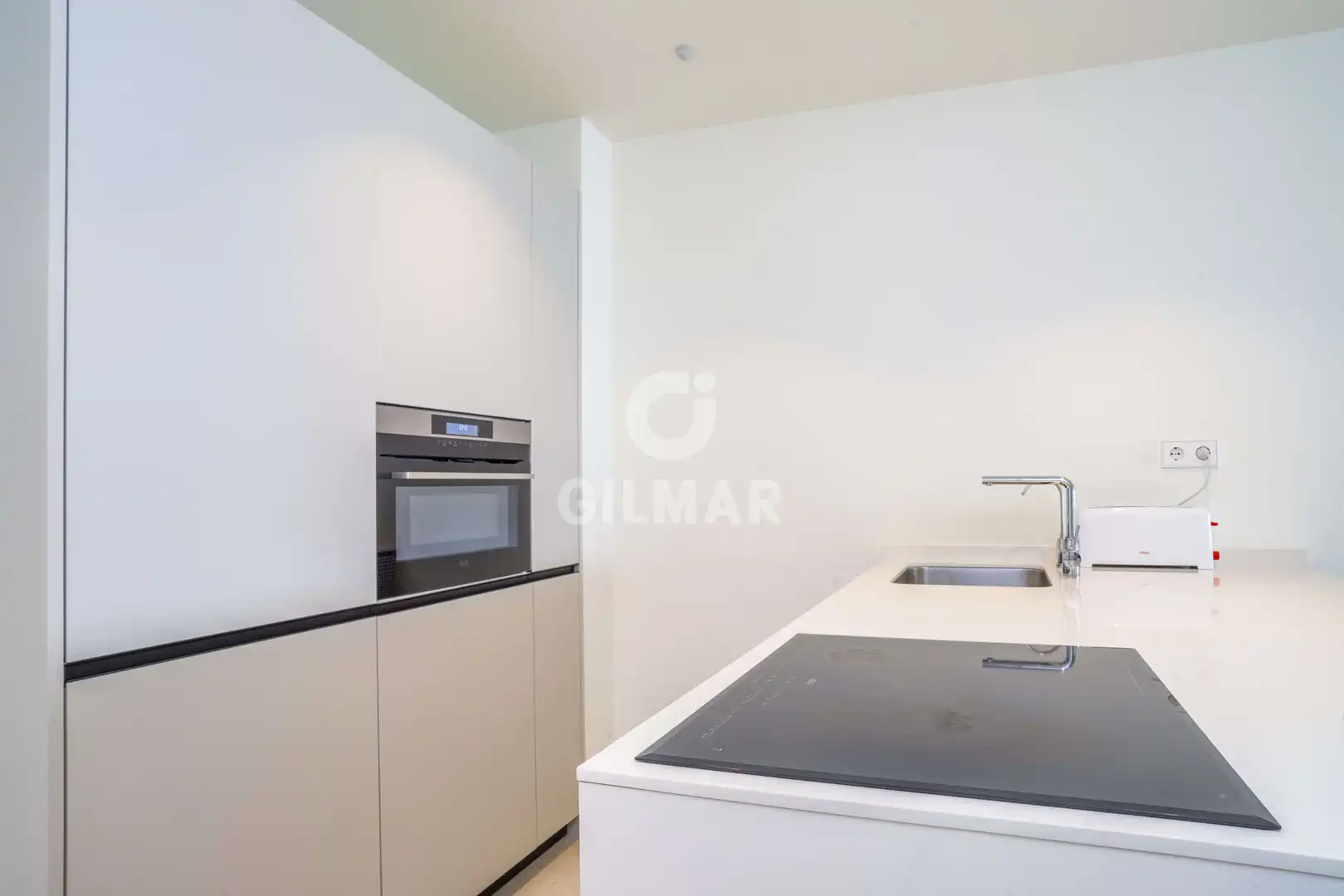 Apartament amb terrassa en venda a Estepona Pueblo, imagen 9