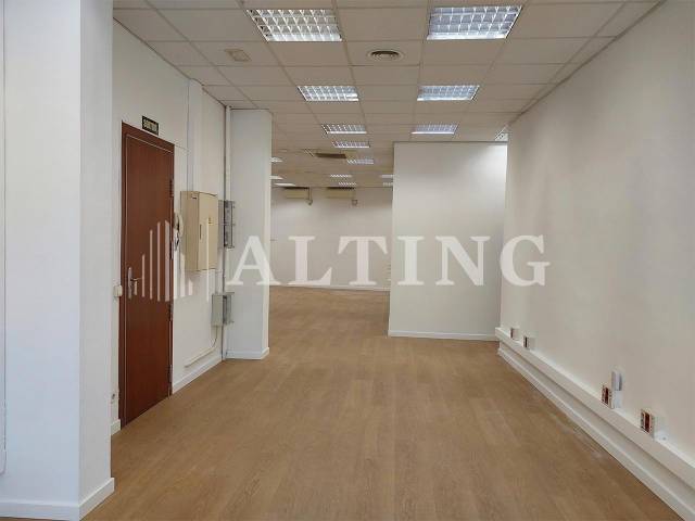 Oficina en Alquiler en Gran Vía Gran Via de les Corts Catalanes, 594 en Dreta de l'Eixample