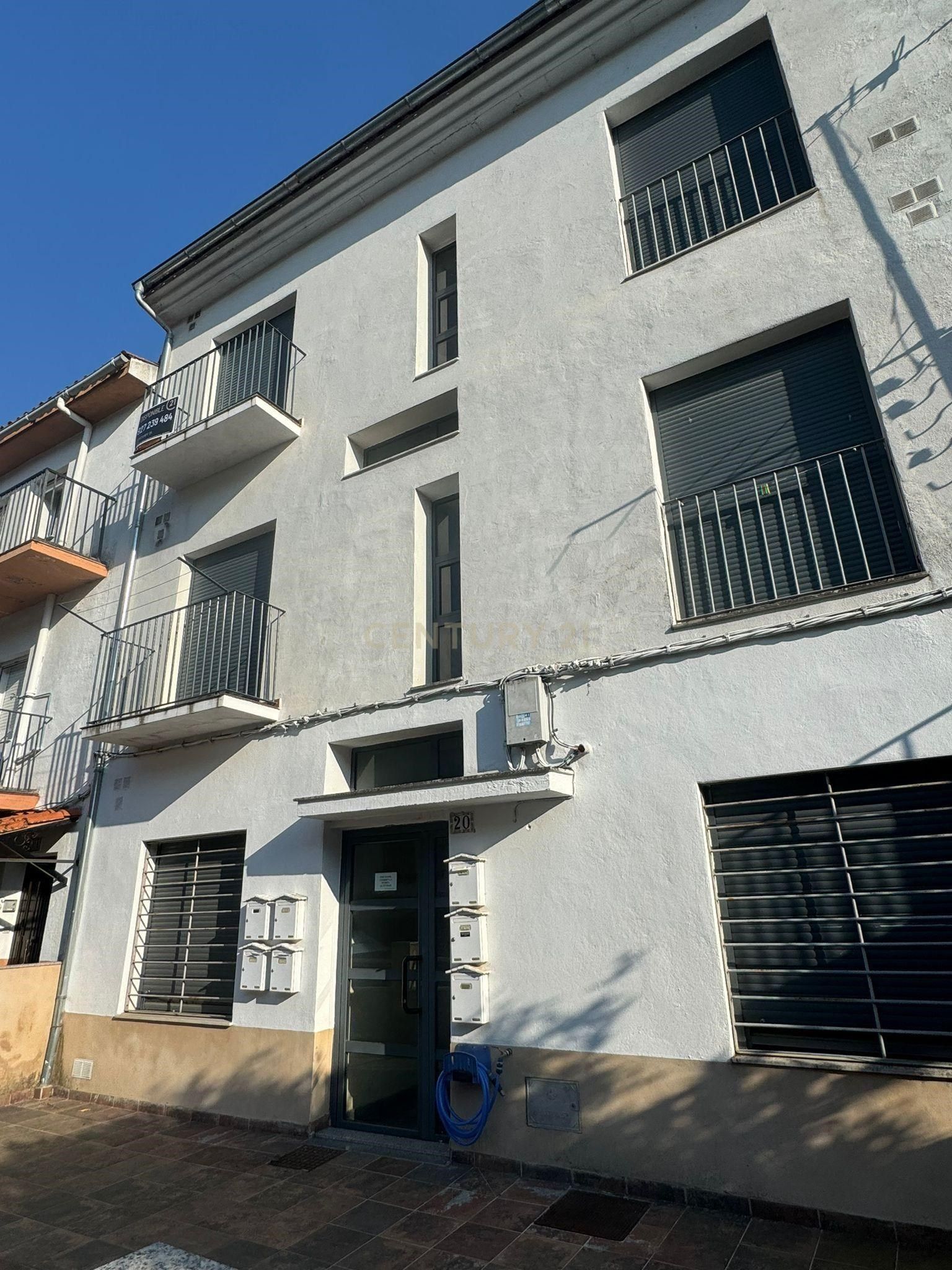 Vista exterior de Pis en venda en Gata amb Terrassa
