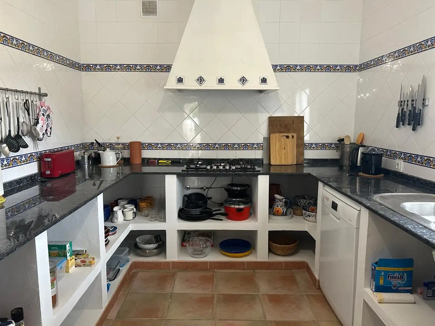 Cuina de Finca rústica en venda en Barbate amb Jardí privat, Terrassa i Traster