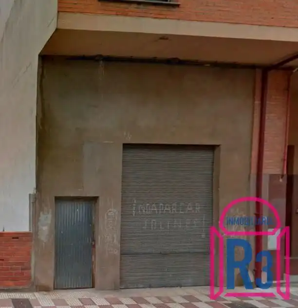Local comercial en venda a Villaquilambre