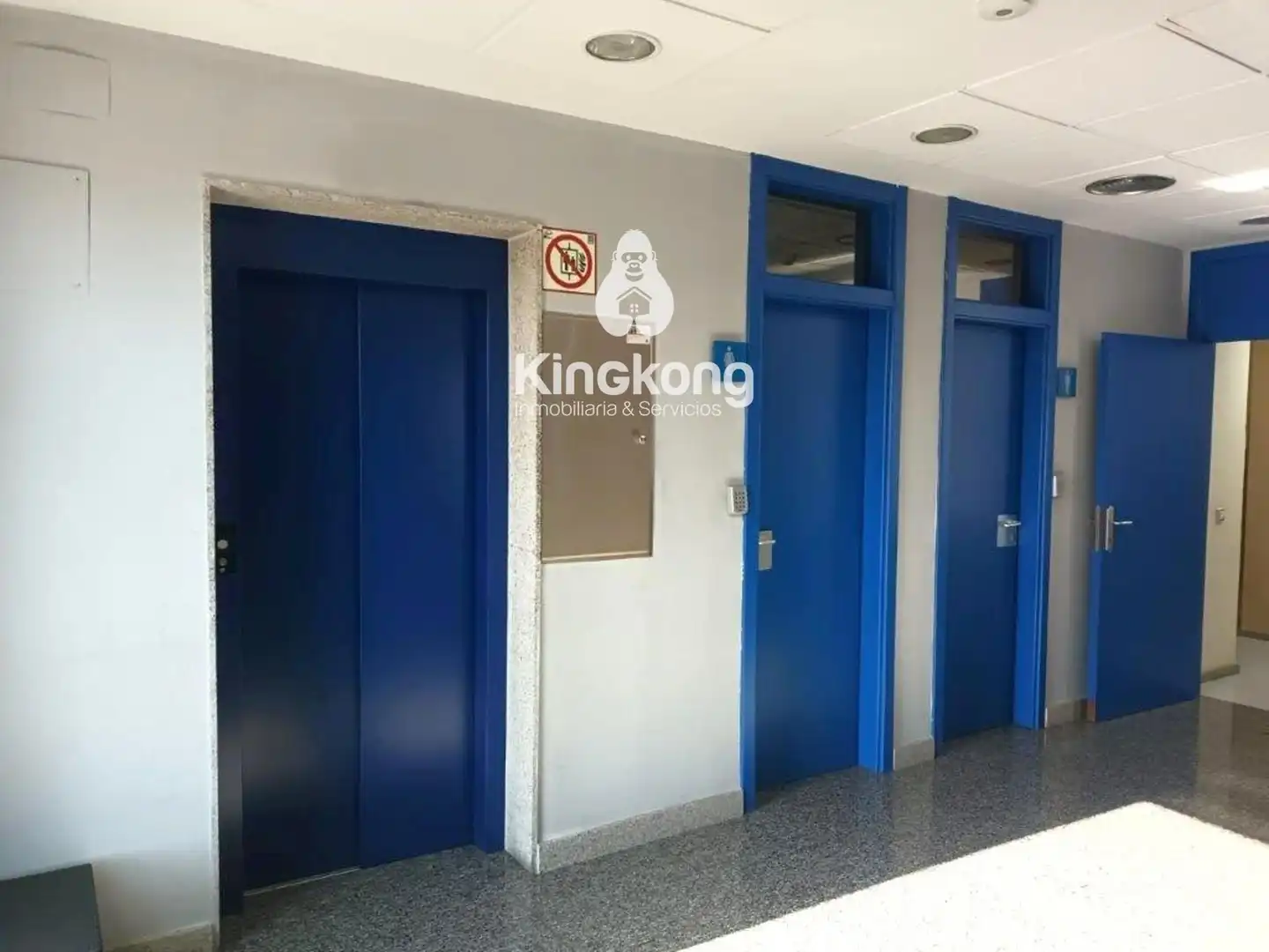 Oficina de lloguer en Torrejón de Ardoz amb Aire condicionat, Calefacció i Alarma