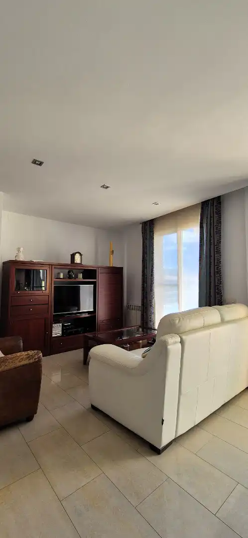 Wohnzimmer von Maisonette zum Verkauf in Molins de Rei mit Klimaanlage, Heizung und Terrasse