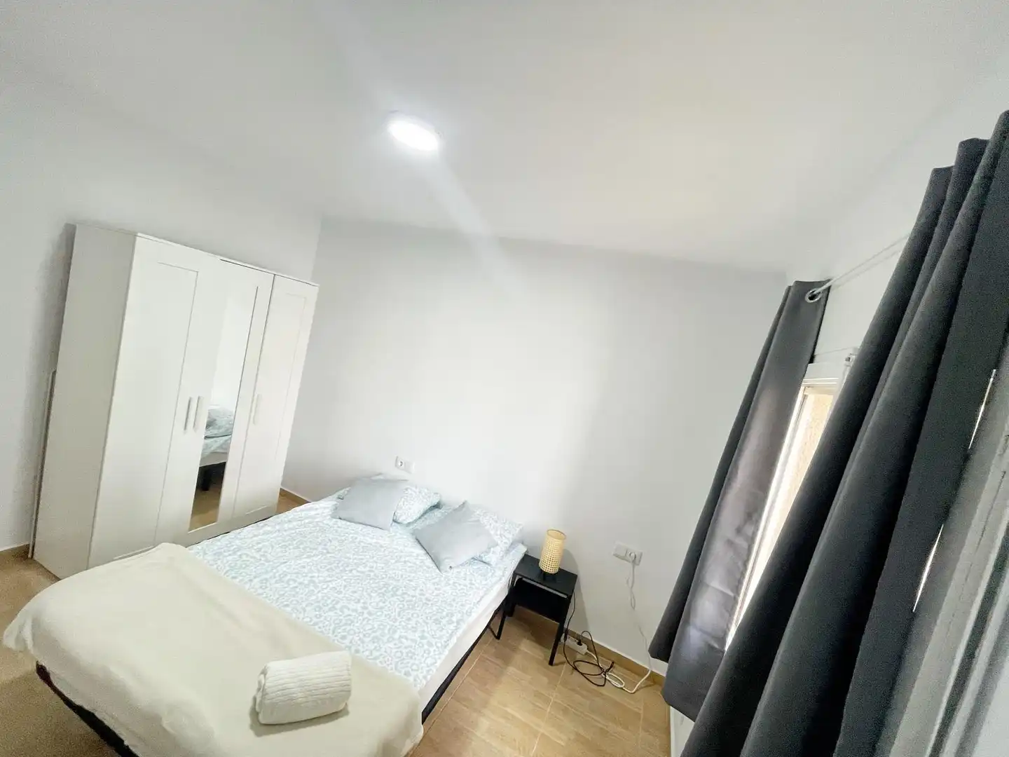 Habitación de Piso para compartir en Manresa con Amueblado, Horno y Lavadora