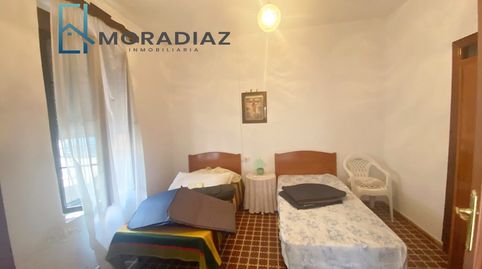 Foto 2 de Casa adosada en venta en Medellín, Badajoz