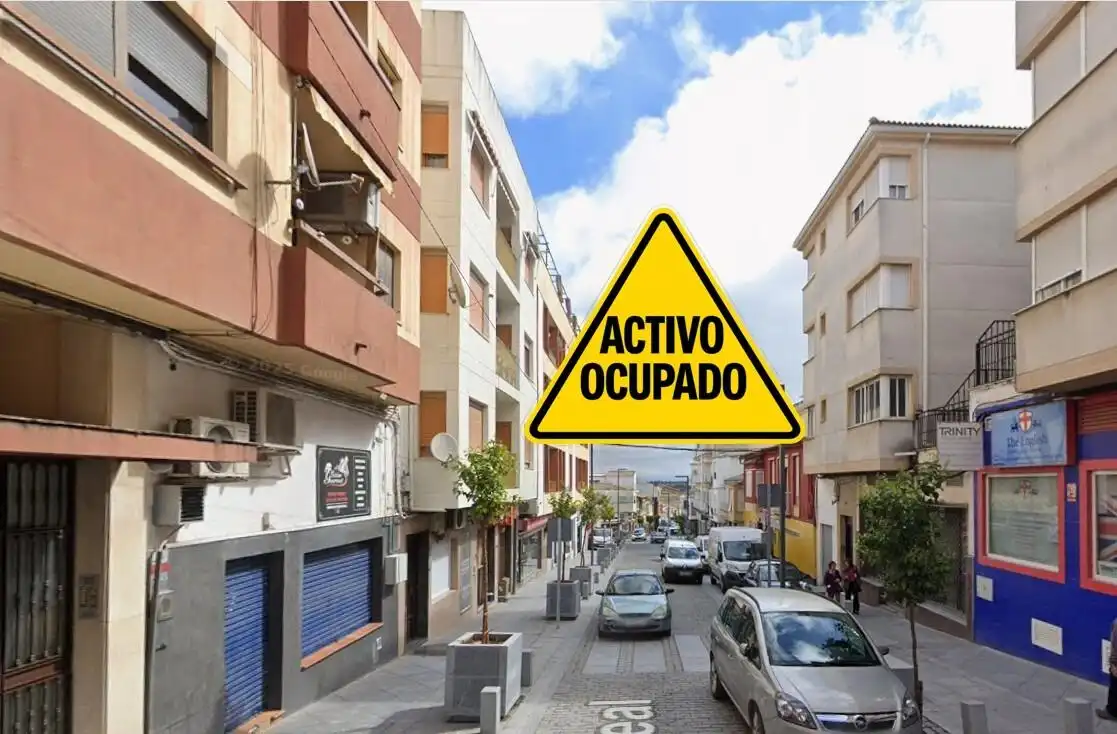 Piso con ascensor en venta en REAL