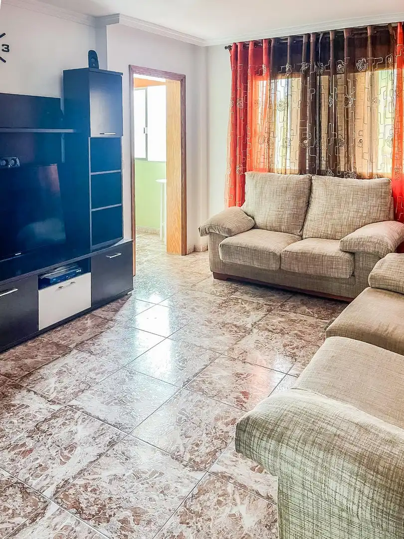 Sala de estar de Piso en venta en Santa Cruz de Tenerife con Amueblado
