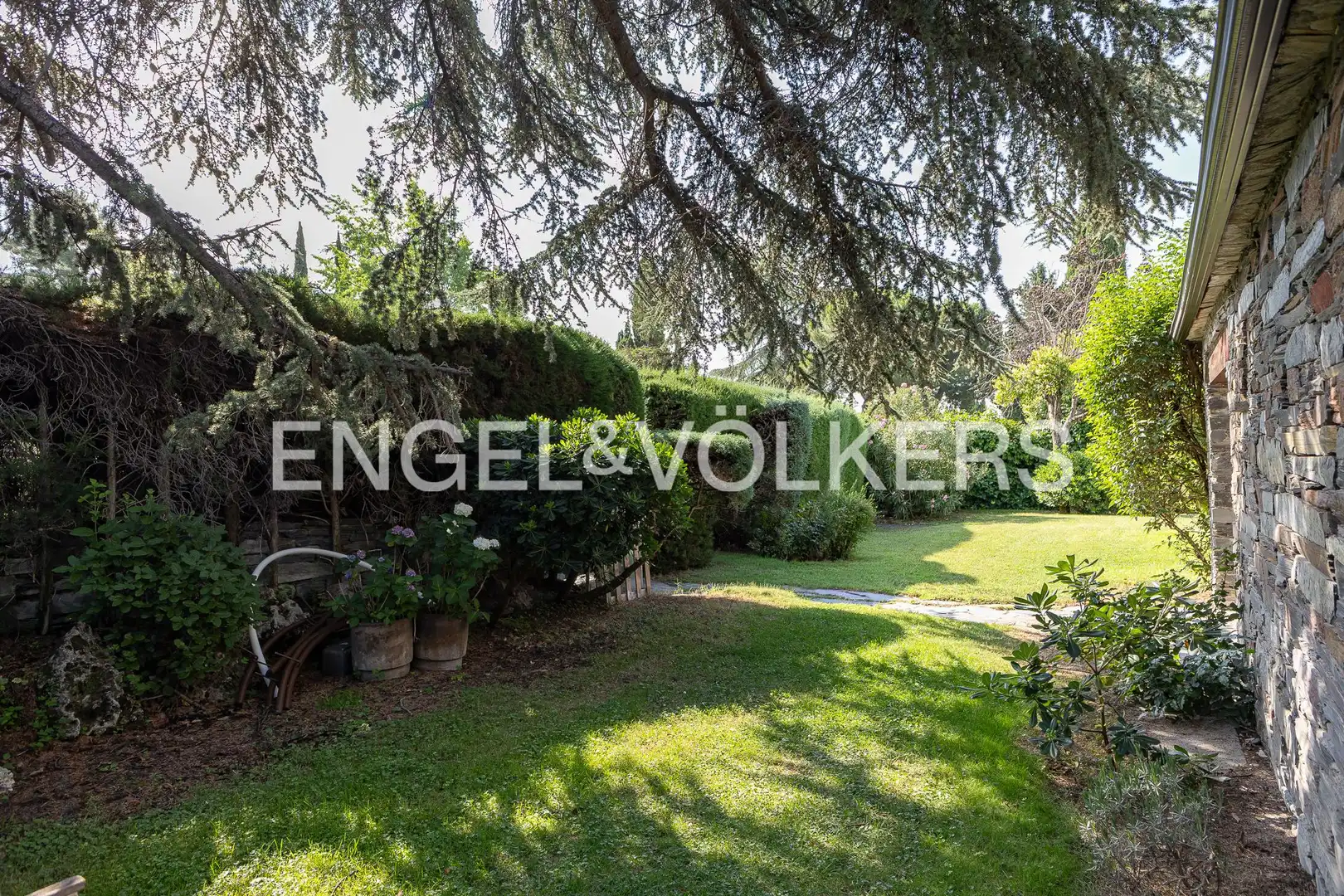 Houses for rent in Madrid  with Air Conditioner, Heating and Private garden