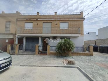 Wohnung zum Verkauf in Coria del Río