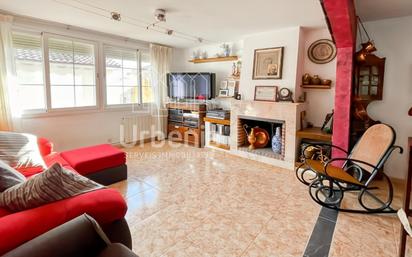 Living room of House or chalet for sale in Pineda de Mar  with Air Conditioner and Furnished