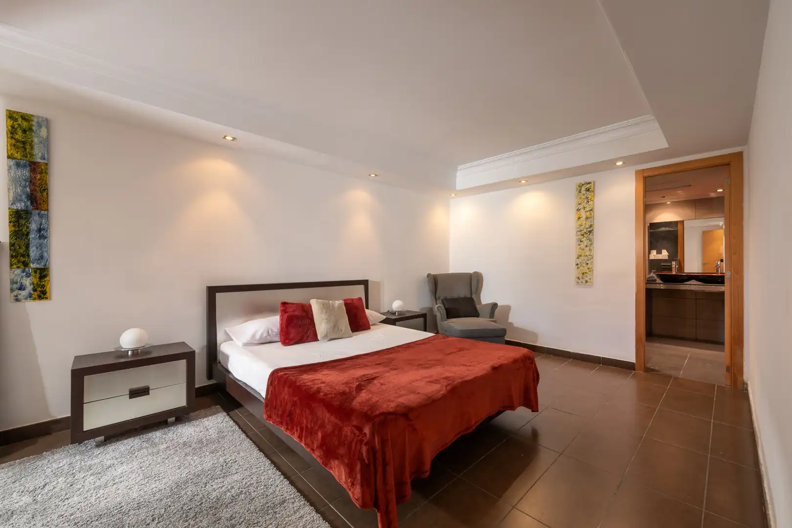 Casa con piscina en venta en Milla de Oro, imagen 28