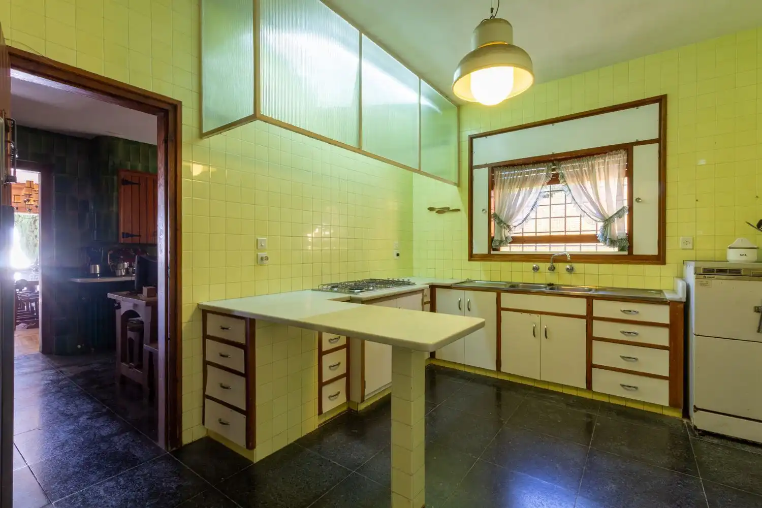 Kitchen of Houses for sale in Arenys de Mar  with Private garden, Terrace and Storage room