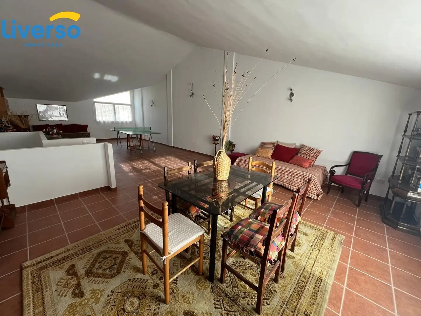 Esszimmer von Einfamilien-Reihenhaus zum Verkauf in Pradoluengo mit Heizung, Privatgarten und Parkett