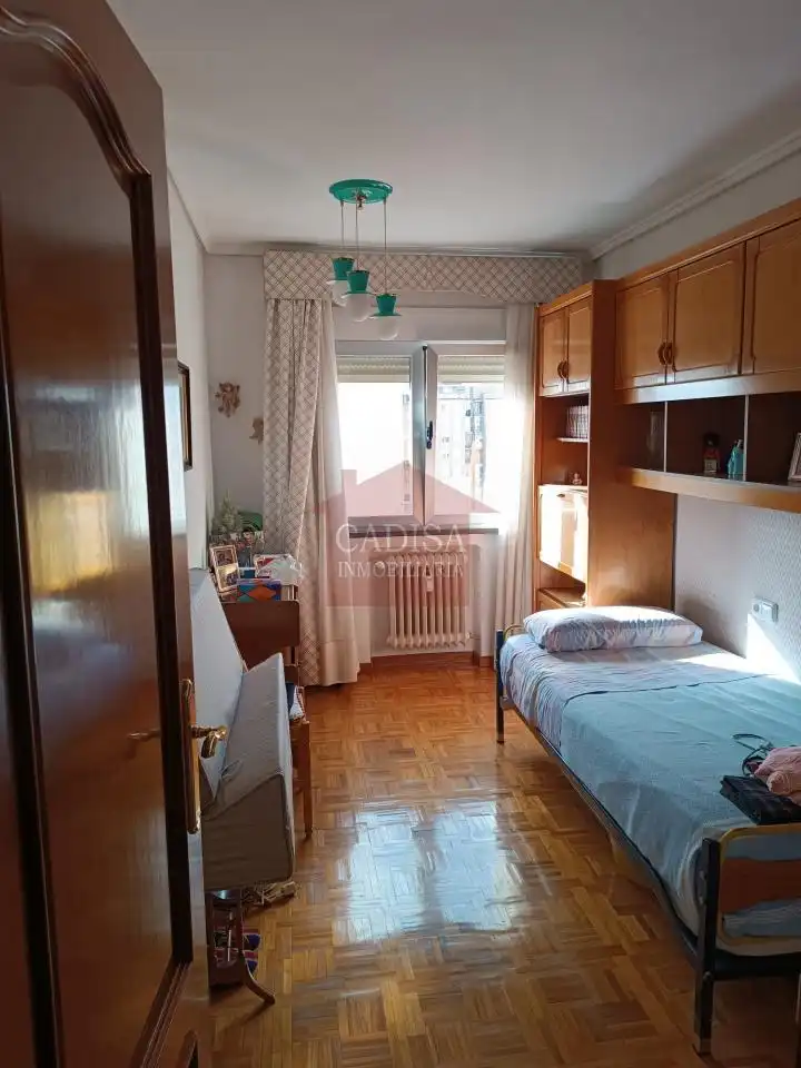Flat with terrace to rent in Chinchibarra - Capuchinos, imagen 11