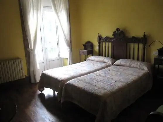 Casa adosada en venta en Praza de Bugallal, Ponteareas