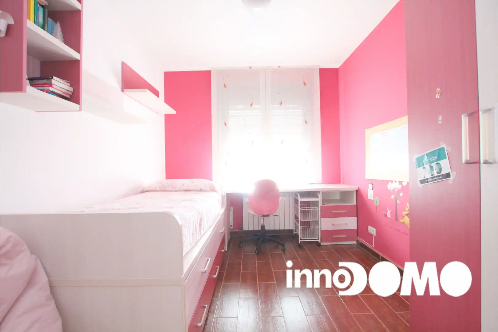 Habitación de Casa adosada en venta en Argés con Aire acondicionado, Calefacción y Jardín privado