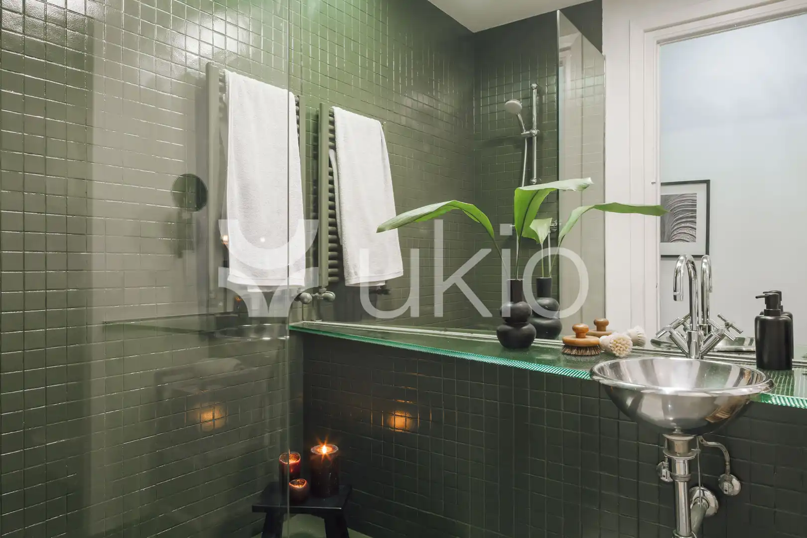 Mini appartamento con balcone in affitto a Carrer d'Aribau, imagen 19