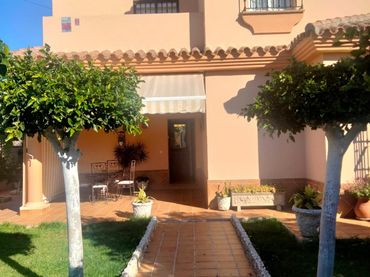 Villa in vendita a Núcleo urbano