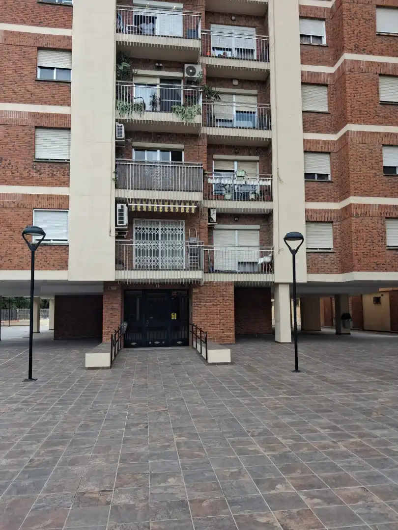 Flat with terrace to rent in Carrer de l'Ebenista Caselles 1, imagen 3