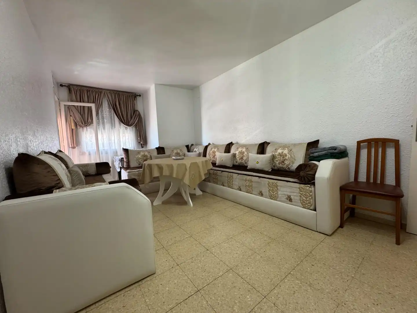 Piso con terraza en venta en Calle MIGUEL HERNANDEZ