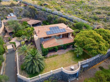 Xalet amb jardí en venda a Altavista