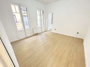Appartement avec balcon à louer à Calle del Oso
