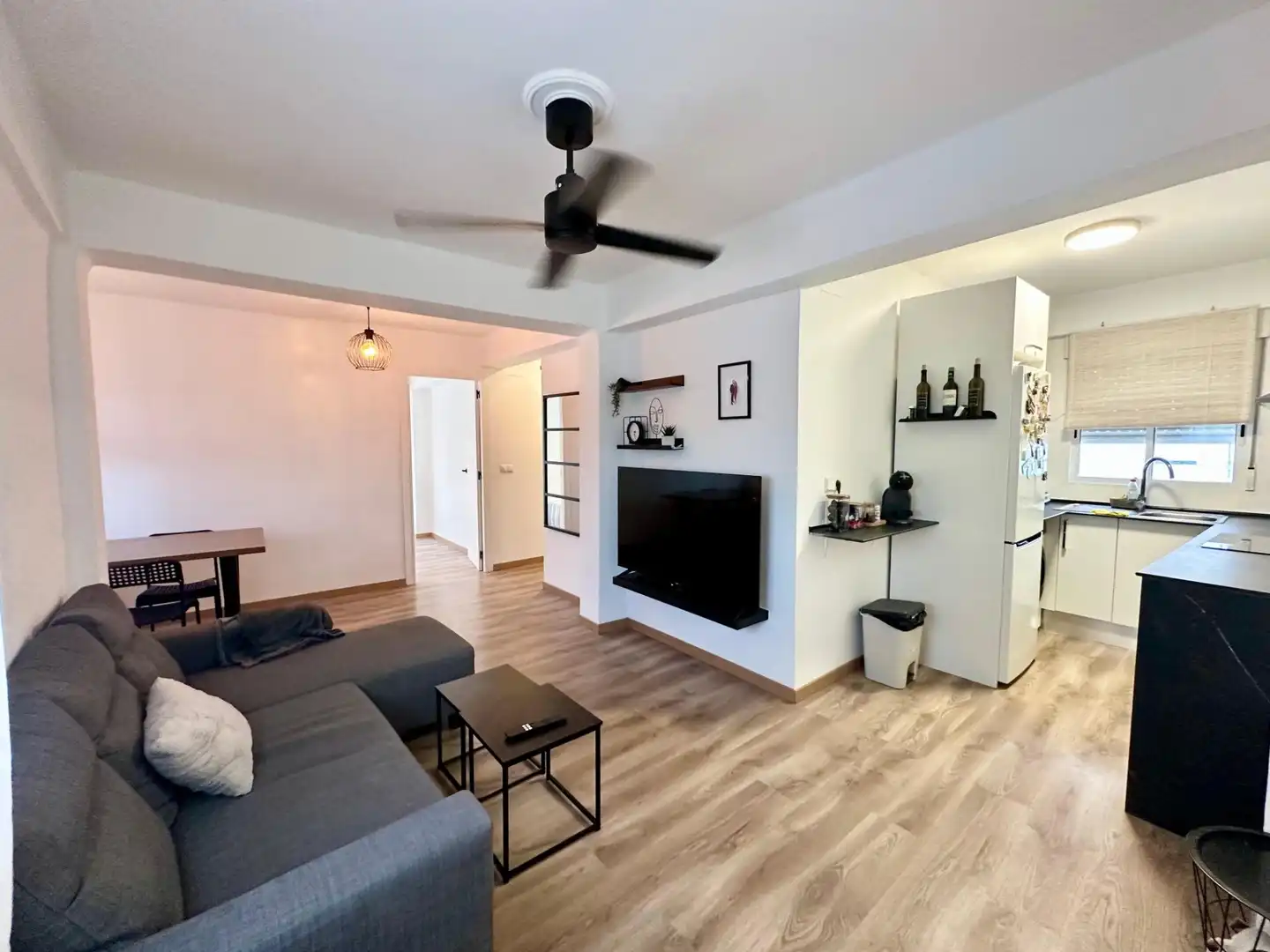 Living room of Flat for sale in La Pobla Llarga, Valencia