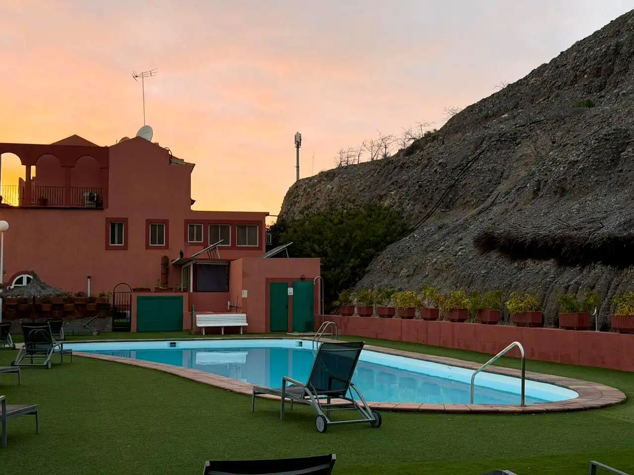 Piscina de Piso de alquiler en San Bartolomé de Tirajana con Aire acondicionado, Terraza y Internet
