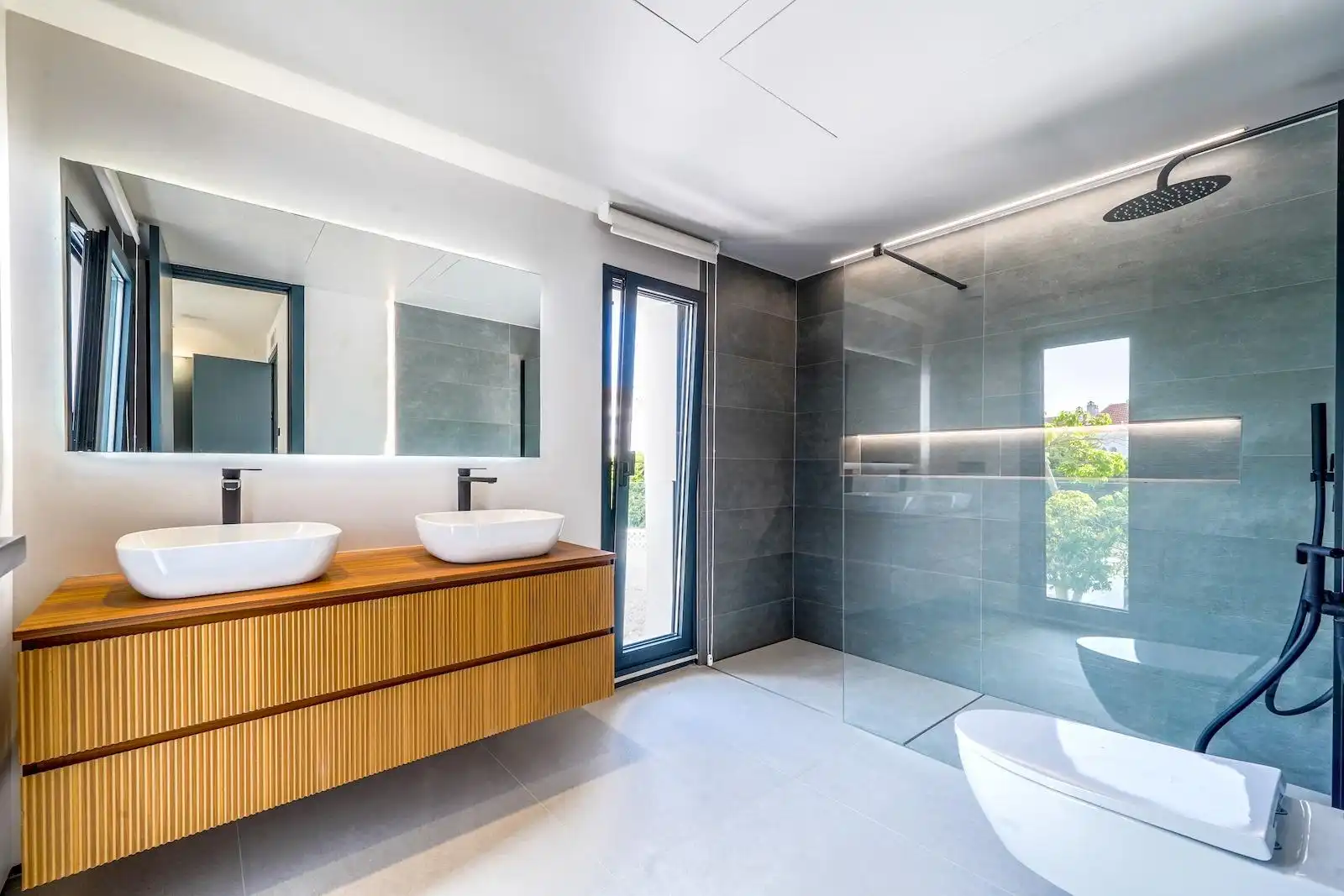 Detached house with pool for sale in Nueva Andalucía, imagen 24