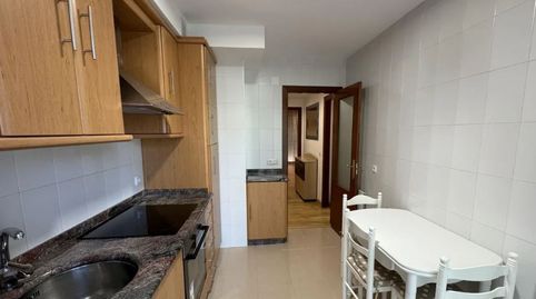 Foto 4 de Piso de alquiler en Rúa de Melide, Campus Norte - San Caetano, Santiago de Compostela