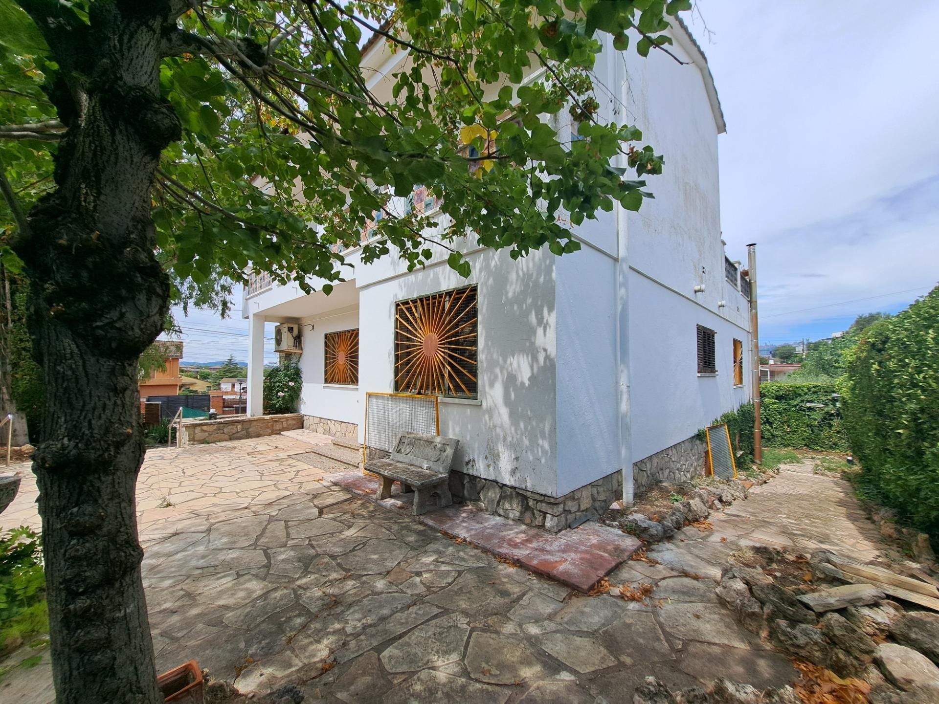 Vista exterior de Casa o xalet en venda en Masquefa amb Jardí privat i Terrassa