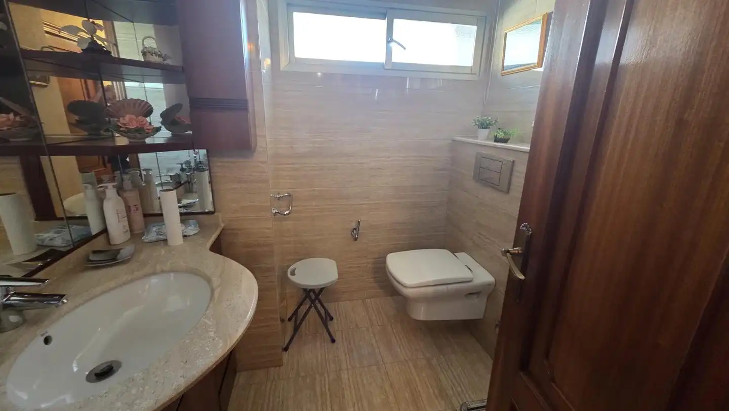 Bathroom of Flat for sale in Vigo   with Furnished