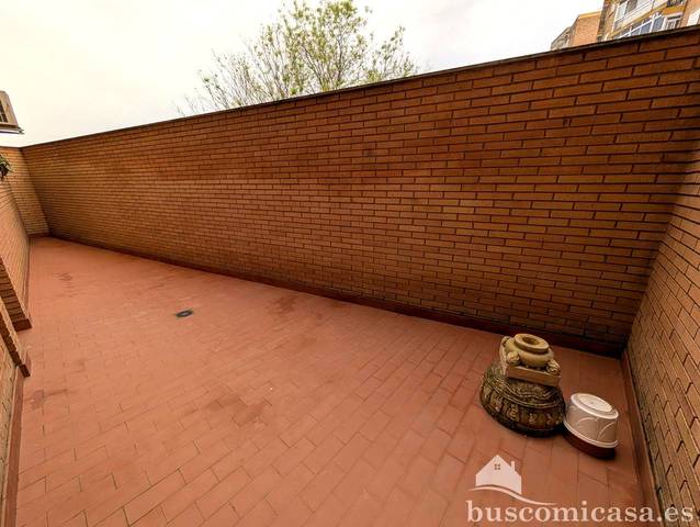 Piso en Venta en Pedro Poveda en Linarejos