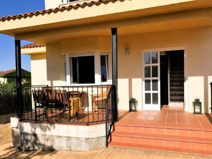 Terrassa de Casa adosada en venda en Fresnedillas de la Oliva amb Aire condicionat i Terrassa