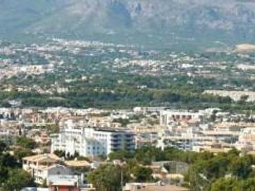 Flat with garden for sale in SAFIR