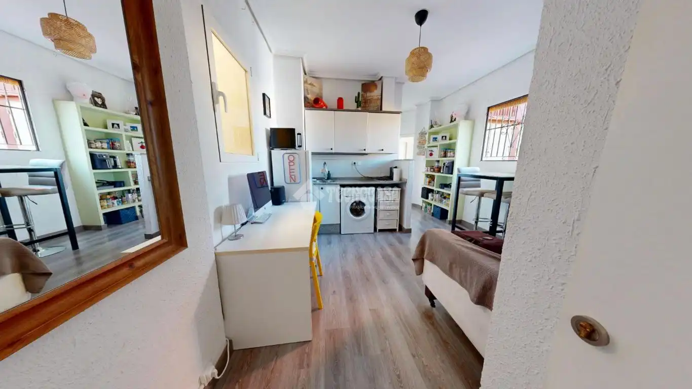 Appartamento con terrazza in vendita a L'Eixample, imagen 22