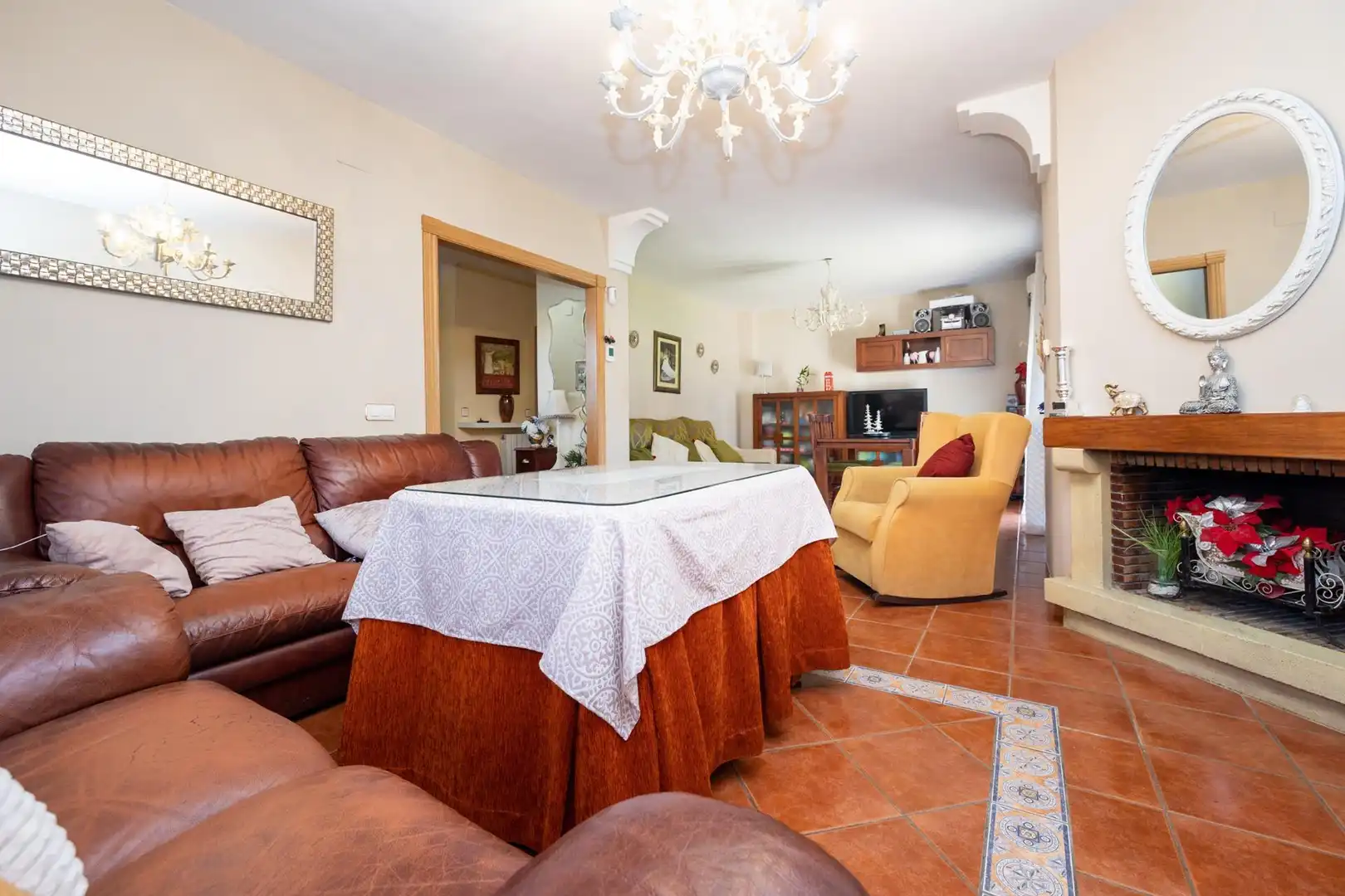 Sala de estar de Casa o chalet en venta en Ogíjares con Aire acondicionado, Calefacción y Terraza