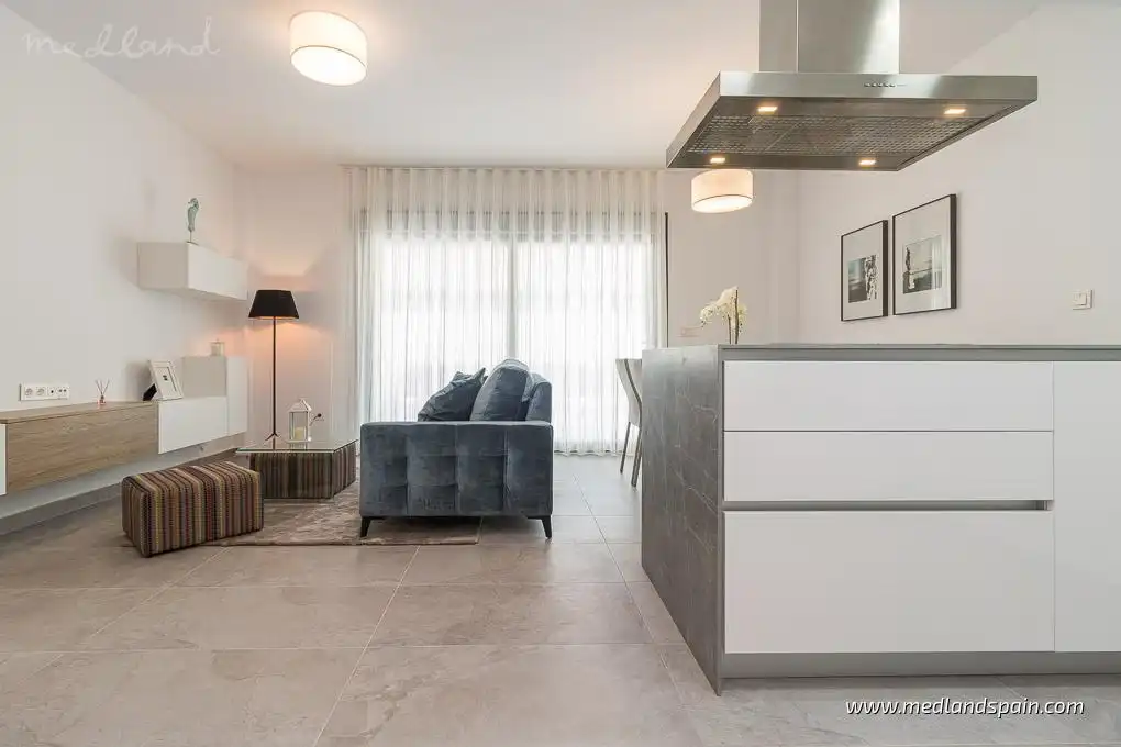 Sala de estar de Apartamento en venta en Torrevieja con Jardín privado, Terraza y Piscina comunitaria