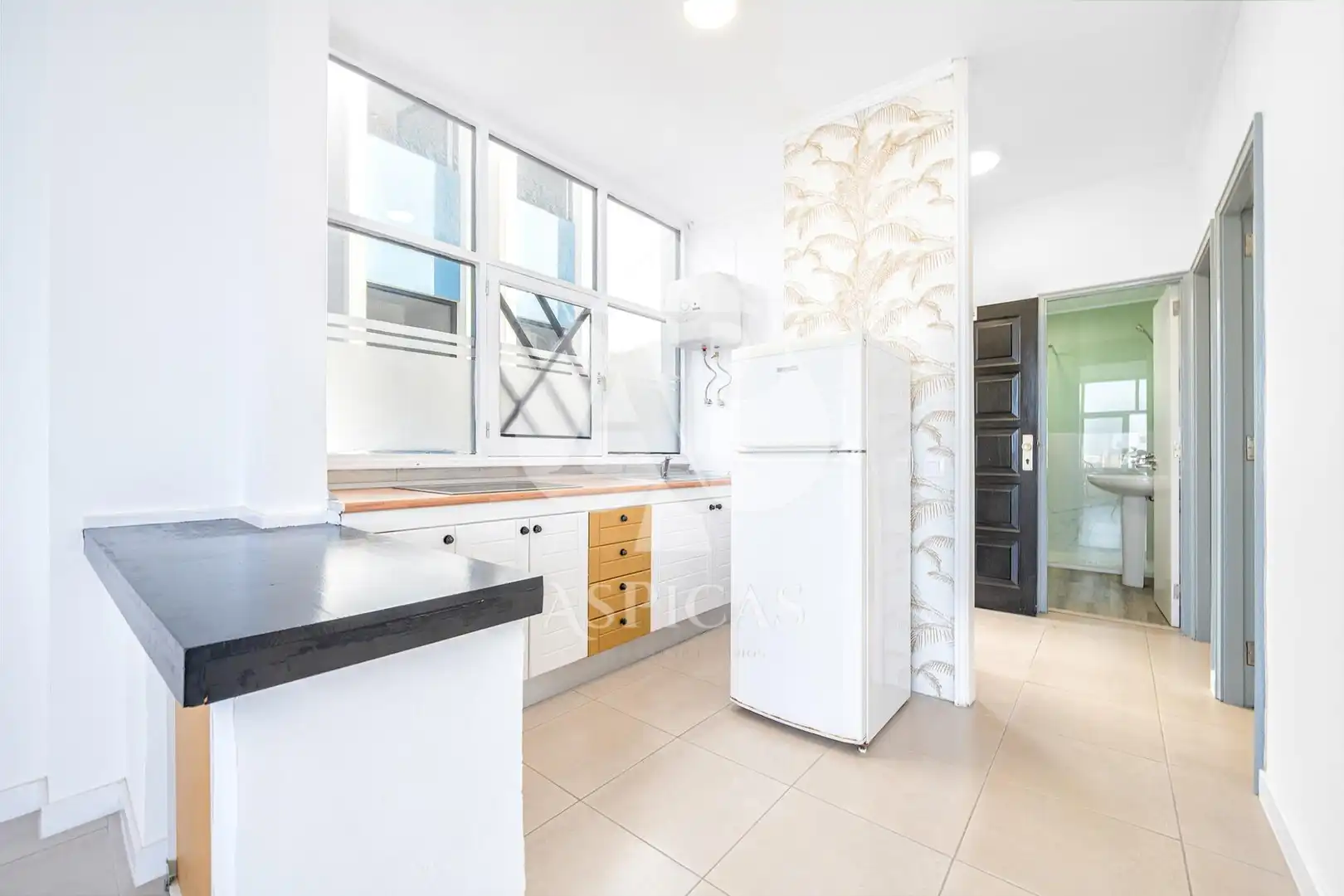 Kitchen of Ground floor for rent in San Bartolomé de Tirajana  with Terrace and Furnished