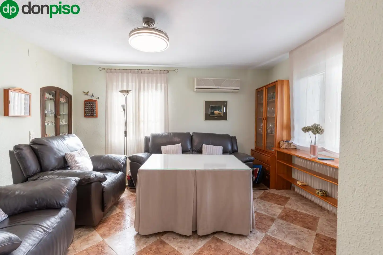 Villa mit Terrasse zum Verkauf in Calle Calle Borgoña, imagen 12