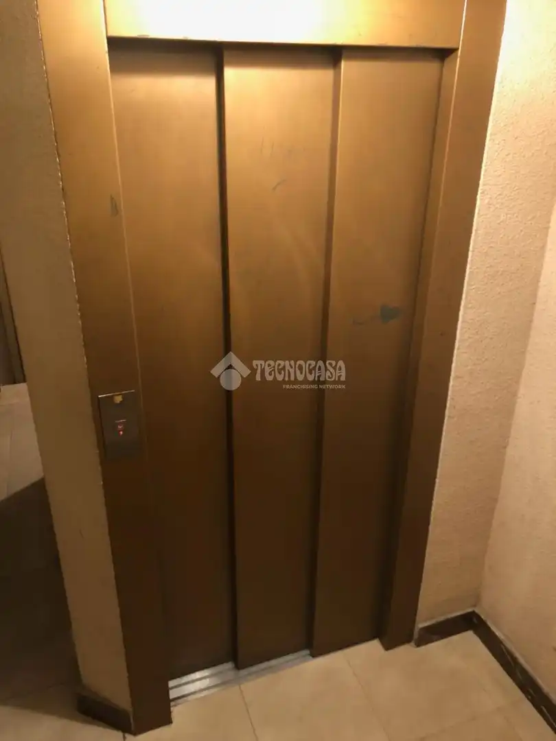 Piso en venta en Madrid con Terraza