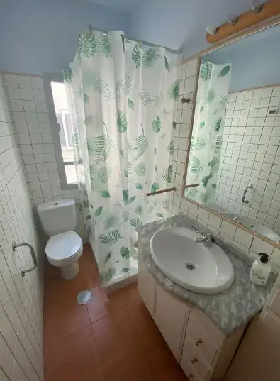 Bathroom of Flat for rent in San Pedro del Pinatar  with Furnished, Oven and Washing machine