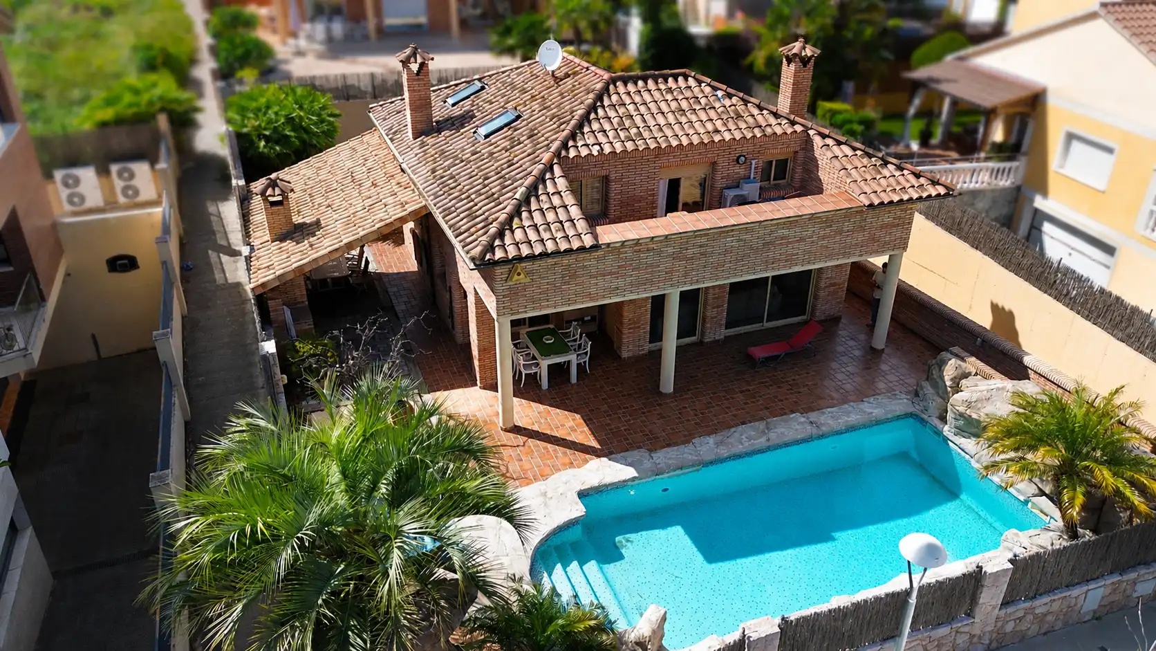 Vista exterior de Casa o xalet en venda en Calafell amb Calefacció i Jardí privat