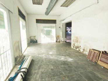Local comercial en venda a Cruz de Humilladero