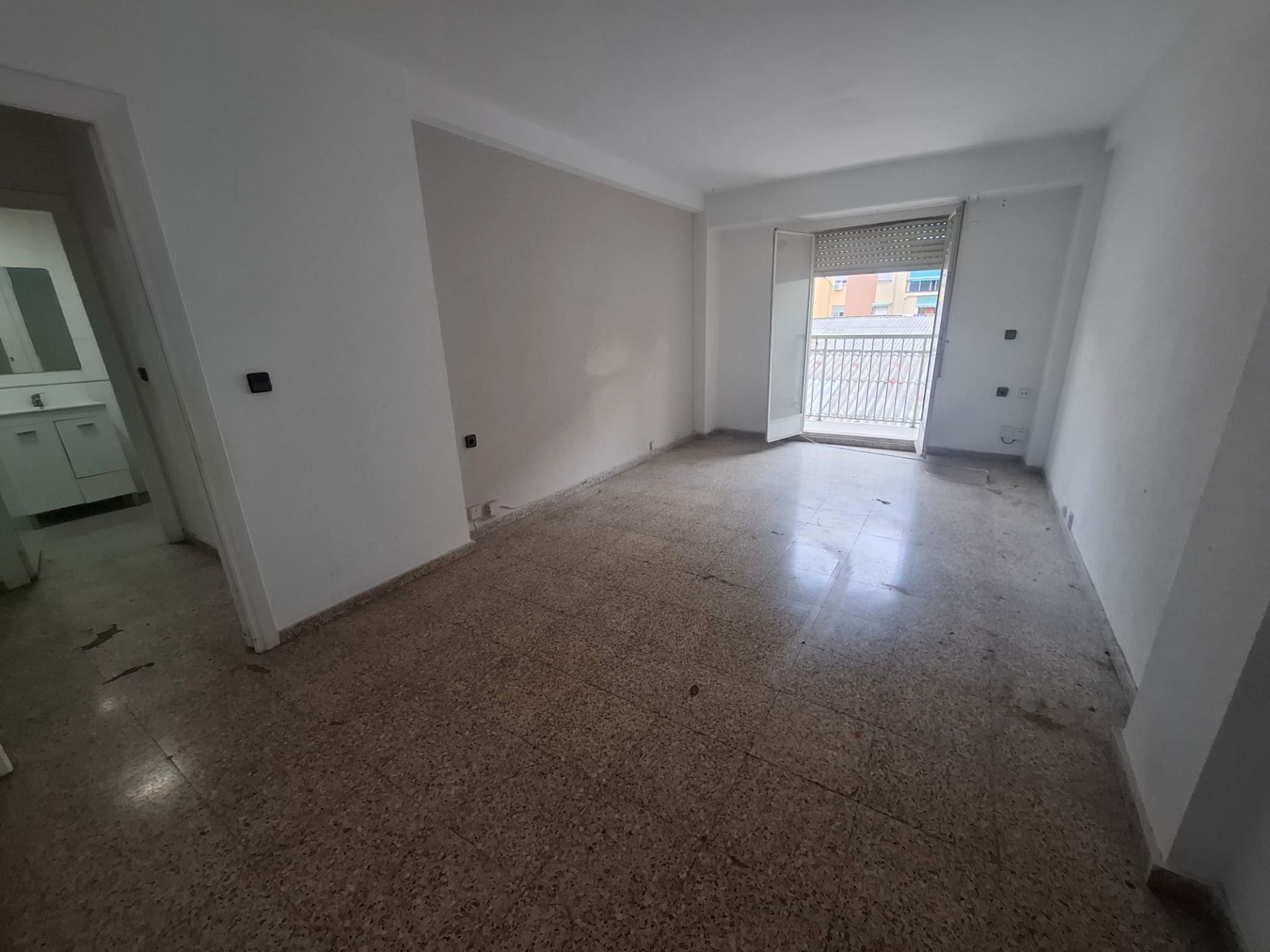 Pis en venda en  Valencia Capital amb Forn i Balcó