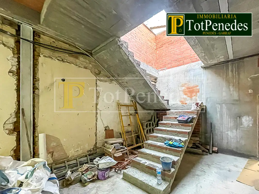 Casa adosada en venta en Vilafranca del Penedès con Aire acondicionado, Calefacción y Terraza