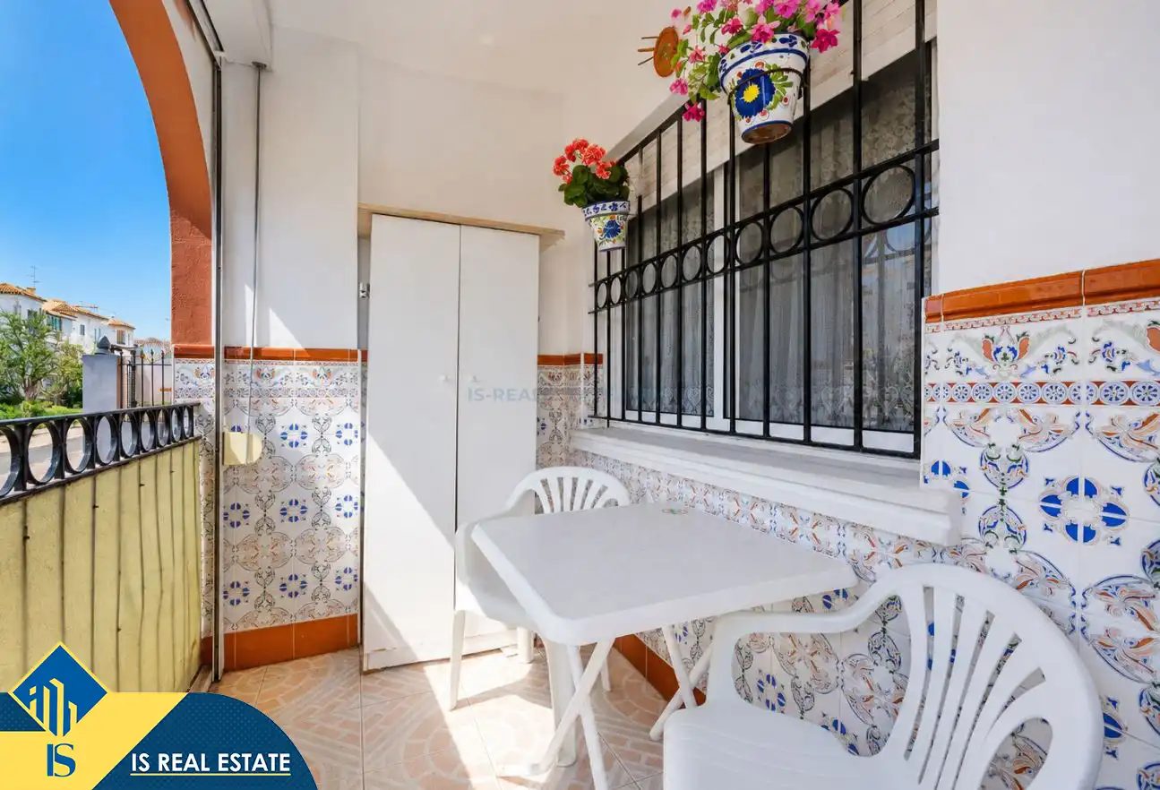 Bungalow with pool for sale in Playa del Acequión, Náufragos y Rocío del Mar, imagen 4